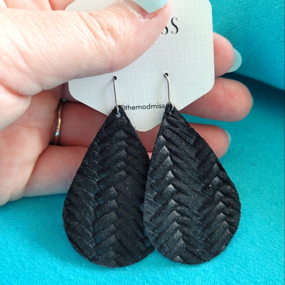 Weaved Black Leather Teardrop Earrings